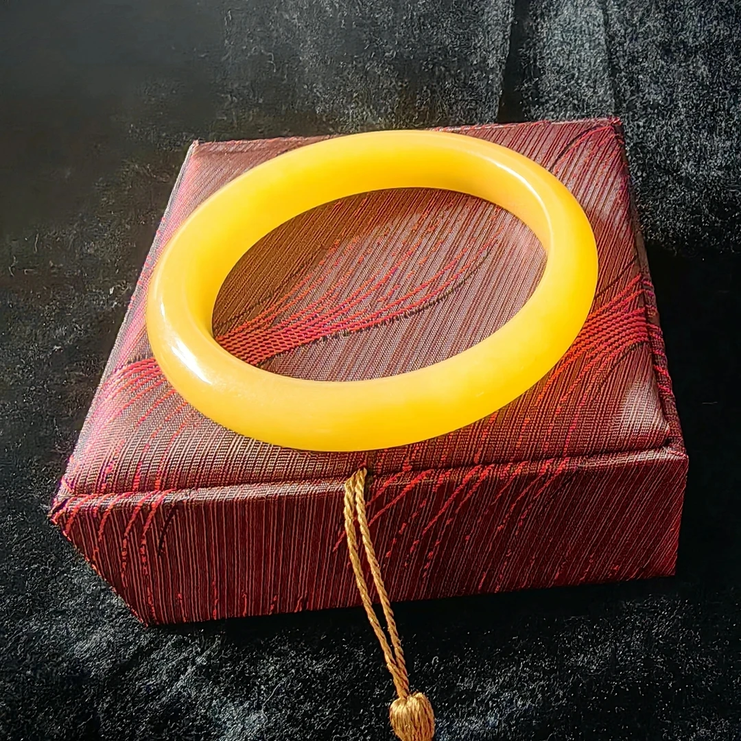 福利放漏石英质玉黄龙玉时尚百搭女款精美气质手镯