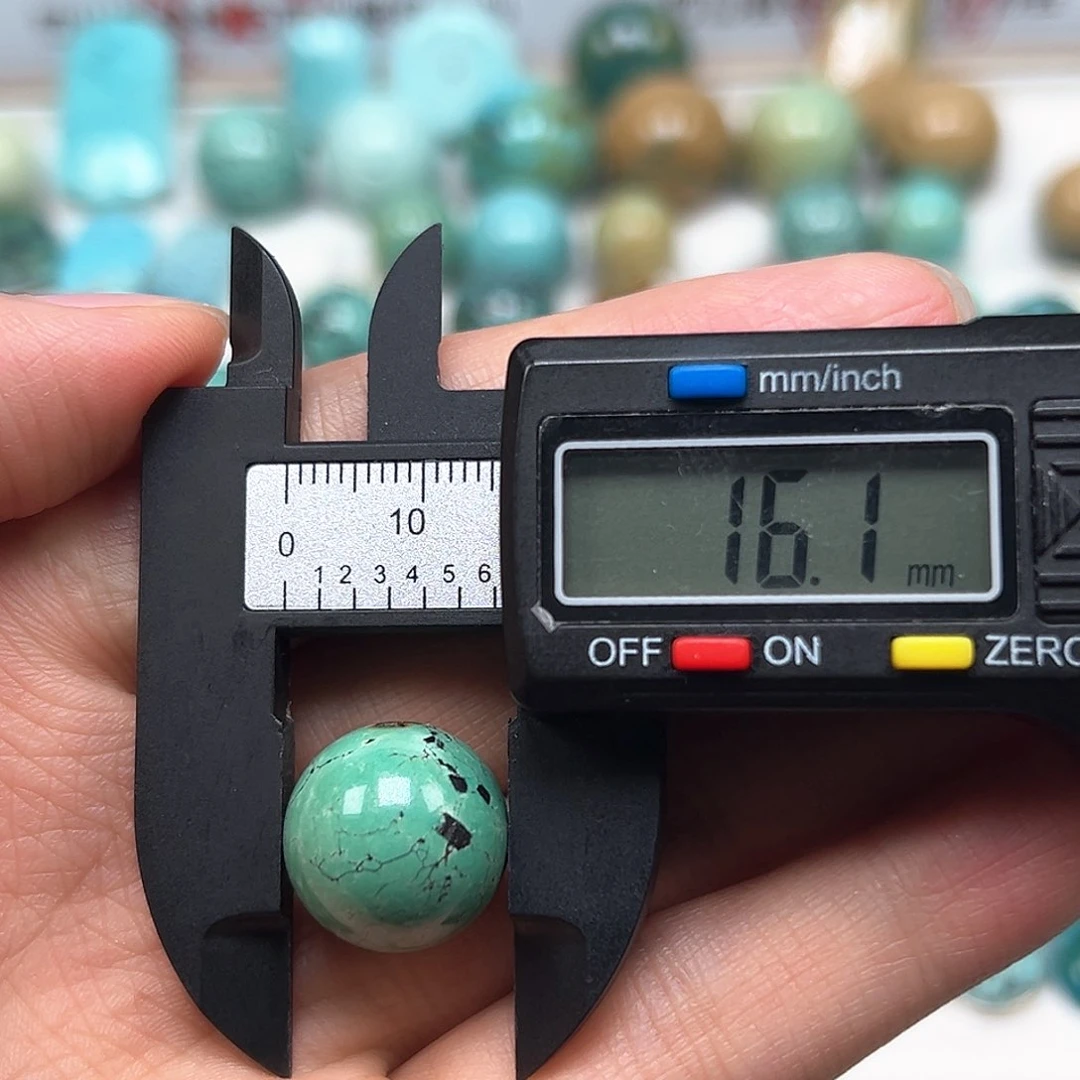 三***月未镶嵌绿松石珠宝奇石