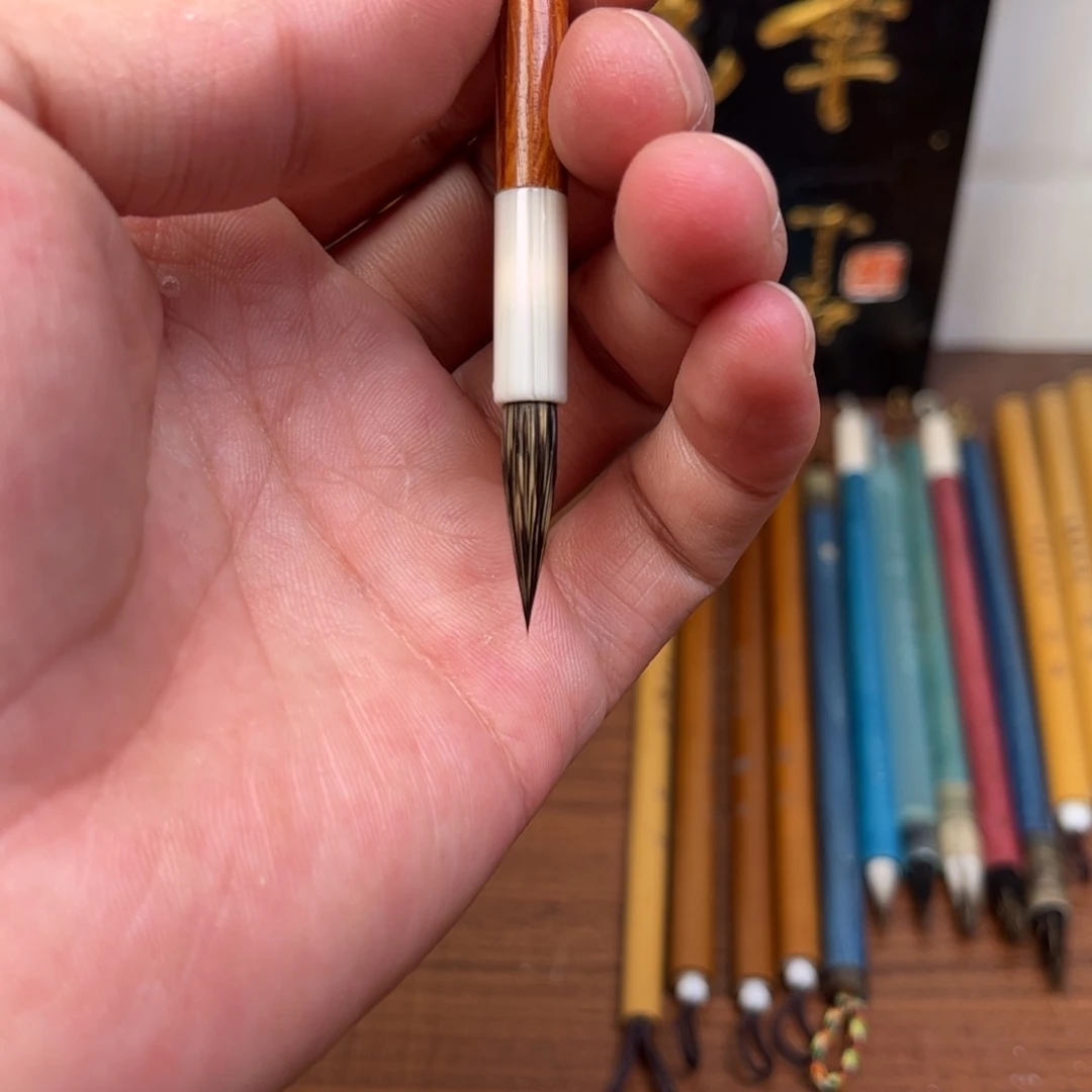 紫毫勾线 口径0.5 出锋2.2