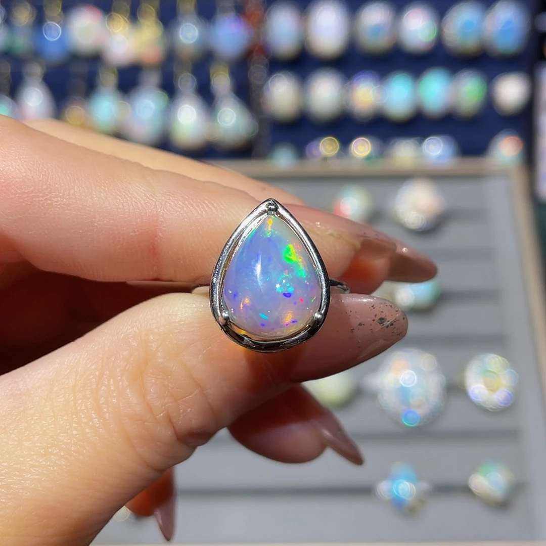 欧泊欧泊戒指银S925镶嵌B****Z