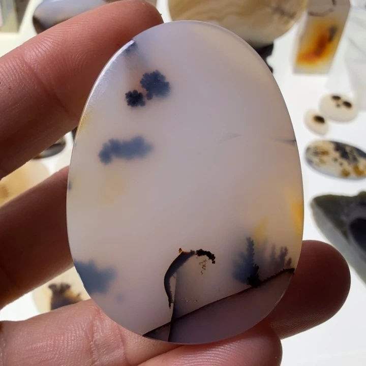 玛瑙/玉髓未镶嵌珠宝半成品