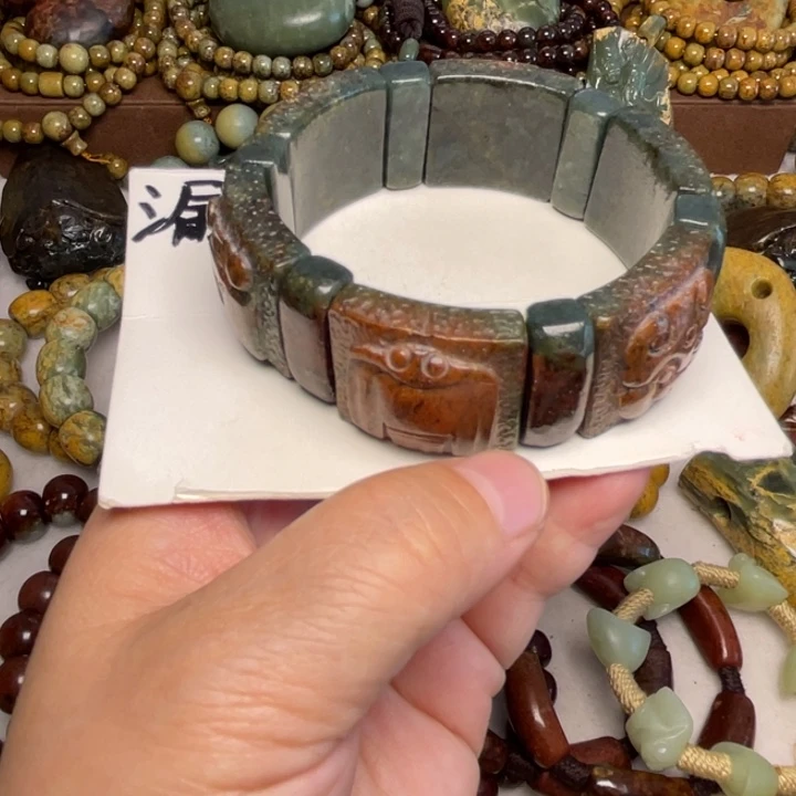 岫岩河磨玉（透闪石质玉）未镶嵌颈饰