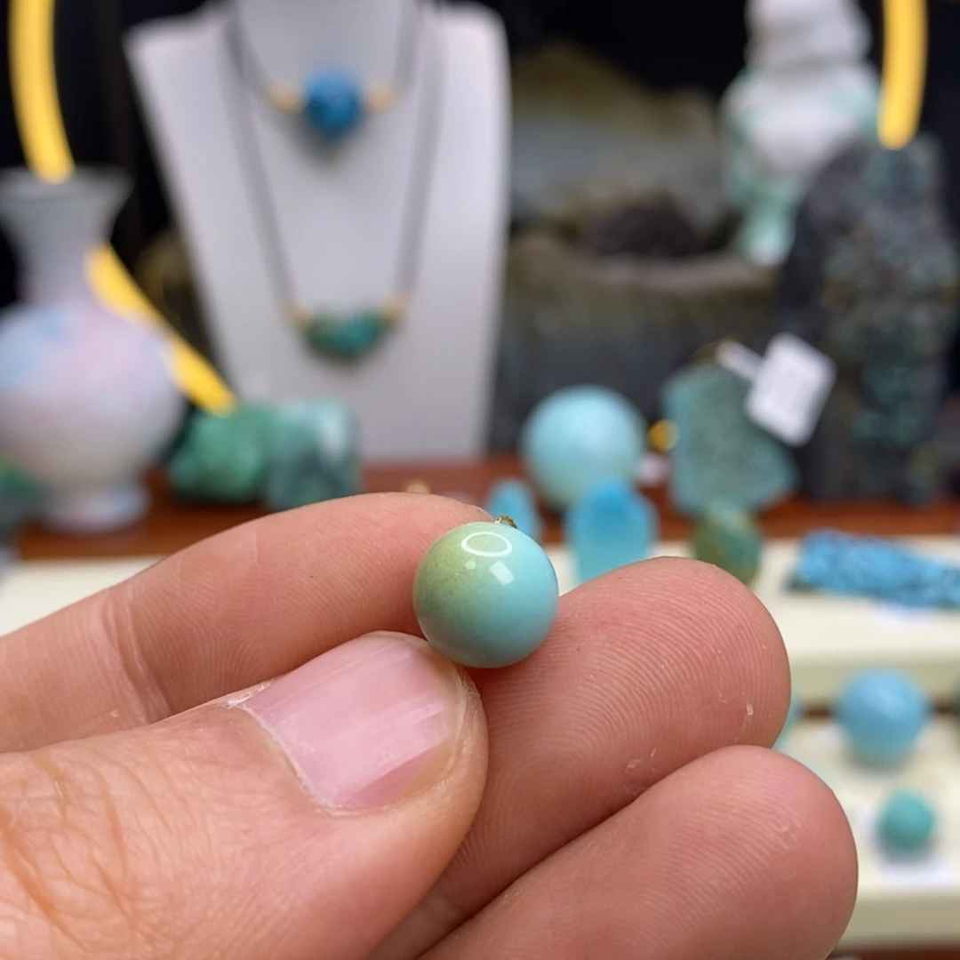 绿松石未镶嵌珠宝奇石9.7