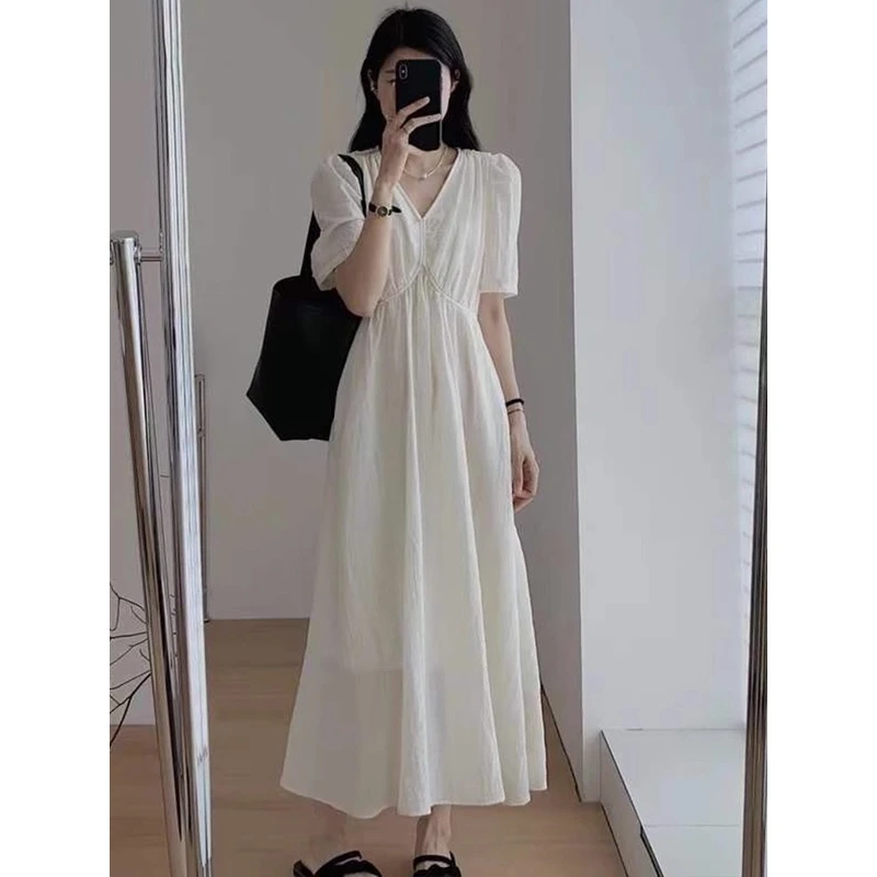 C131温柔风法式蓝色连衣裙子女装夏季2024新款显瘦气质赫本风长裙