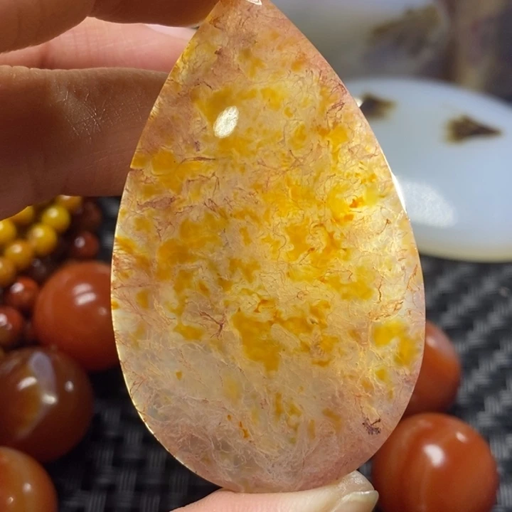 玛瑙/玉髓颈饰未镶嵌