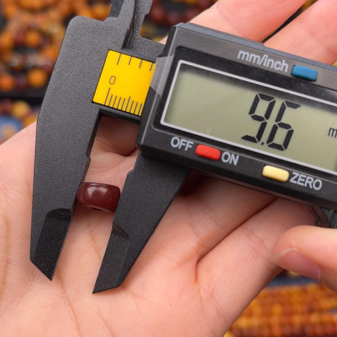 未镶嵌蜜蜡裸石蜜蜡