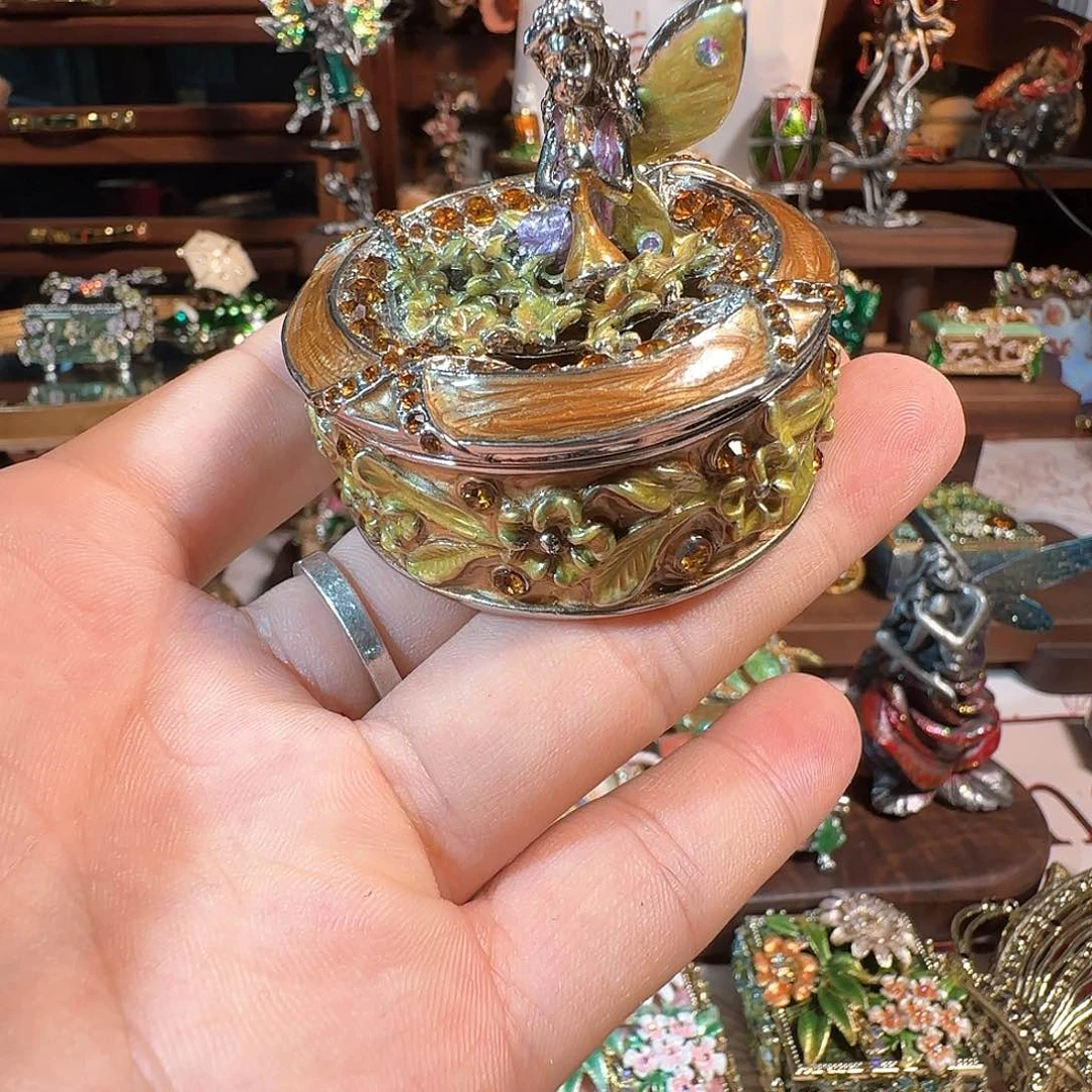 手工制品请勿吹毛求疵