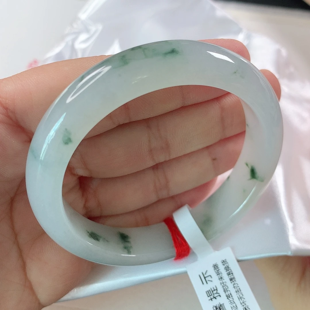 未镶嵌手镯翡翠非**扰