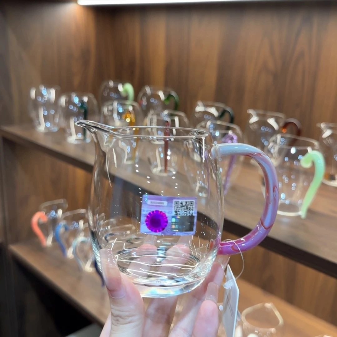 禾器凤翎澄然粉黛。。。。。