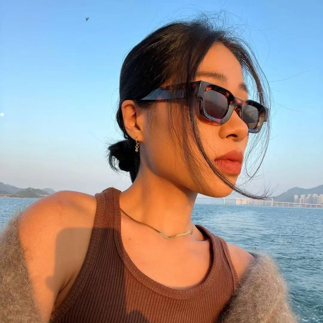 001-100夏季新款高品质上衣