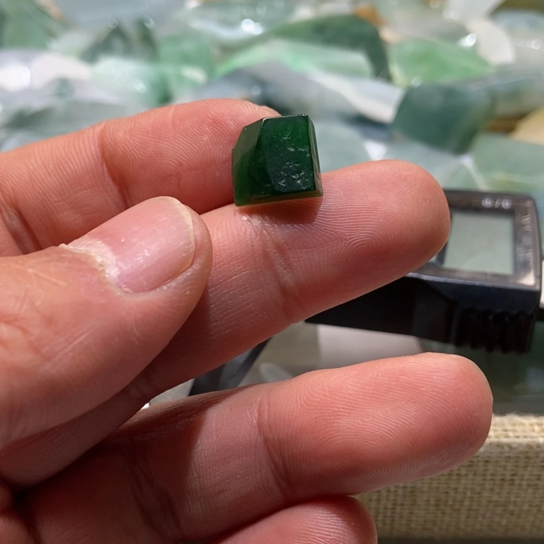 定制翡翠未镶嵌陈*