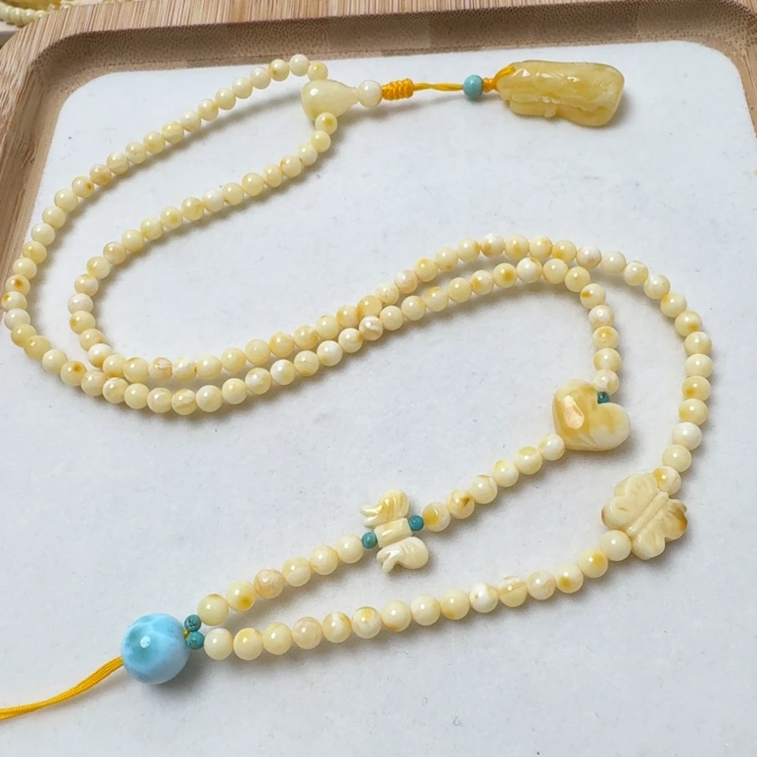 蜜蜡吊坠(赠链)未镶嵌俄料4.5mm