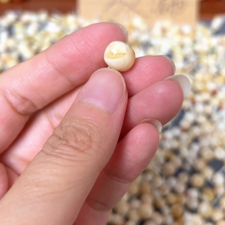 裸石蜜蜡未镶嵌8.6mm一个