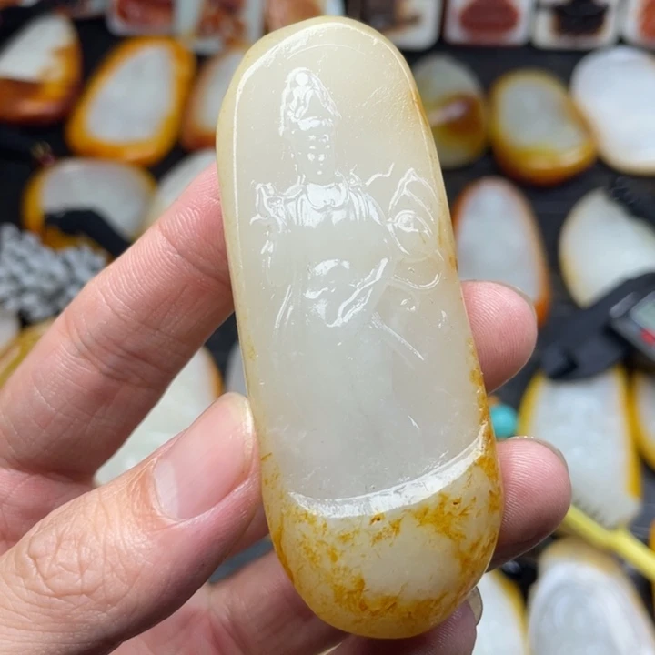 【闪购商品】颈饰未镶嵌和田玉