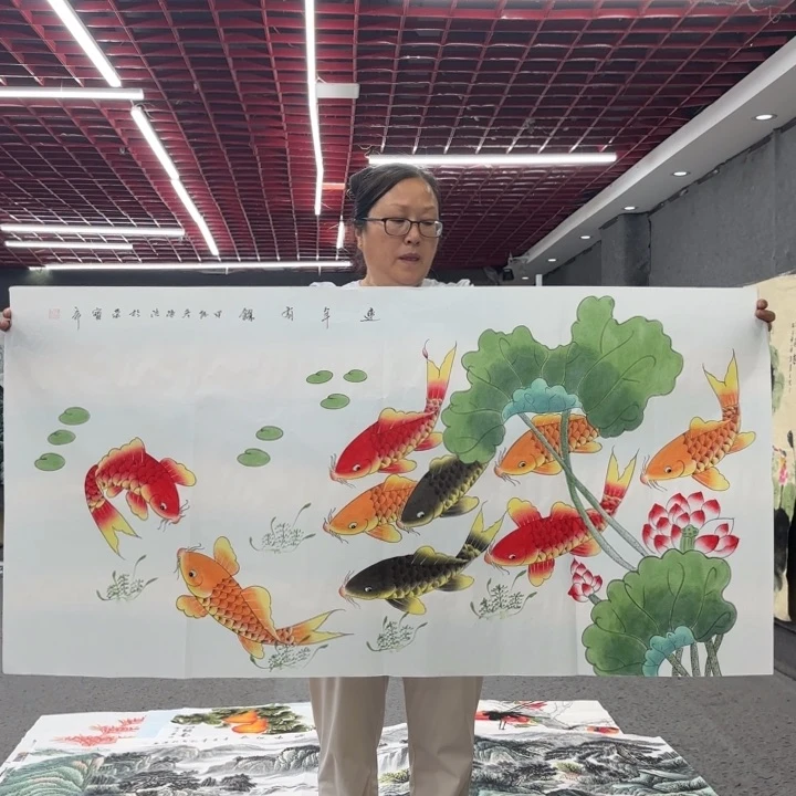 字画等多种形式的艺术作品和