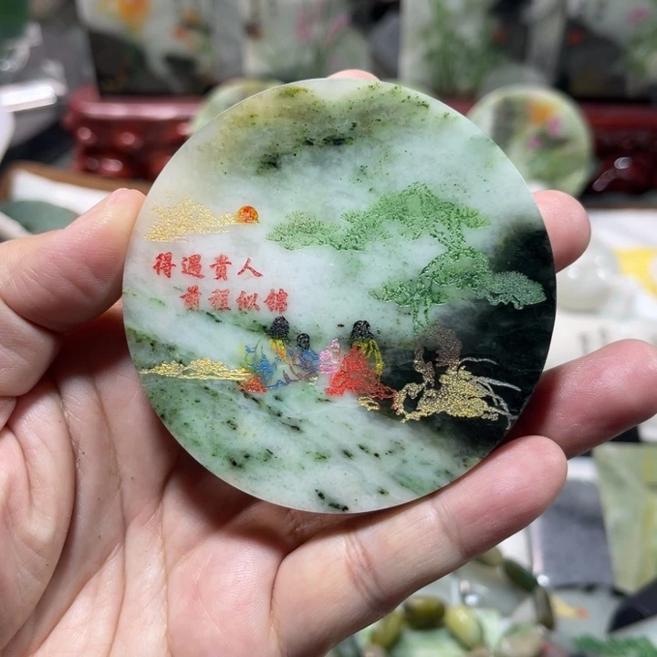 独山玉未镶嵌颈饰