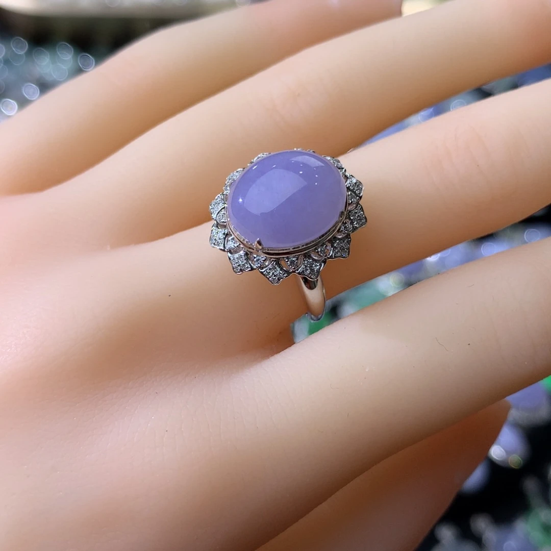 翡翠戒指18K金镶嵌D****n18k金镶嵌