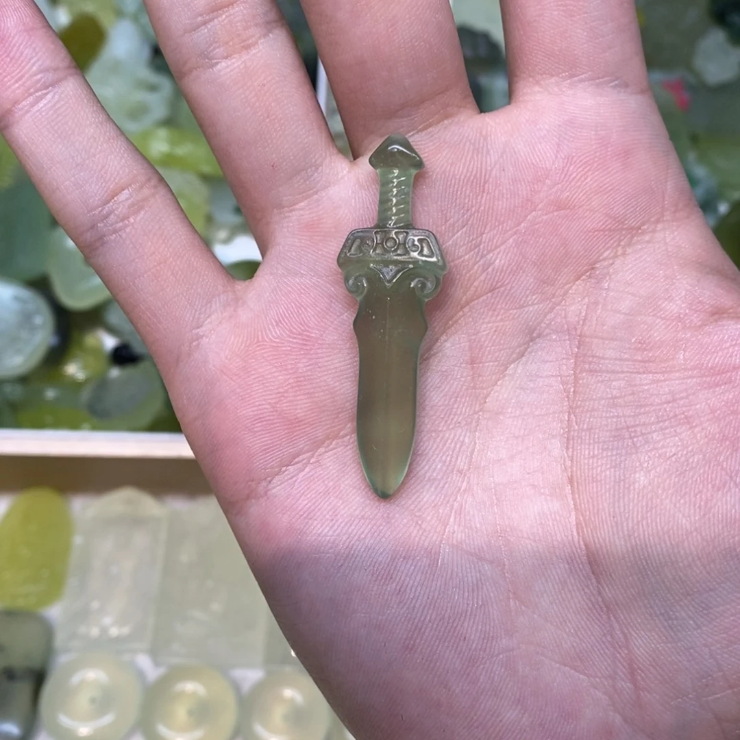 岫玉未镶嵌吊坠(不含链)