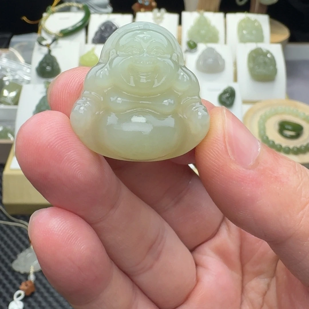 和田玉未镶嵌颈饰携**眠