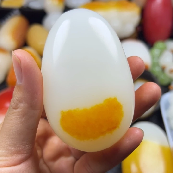 新疆戈壁五彩石金丝