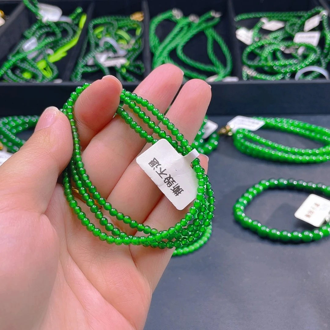 翡翠未镶嵌颈饰