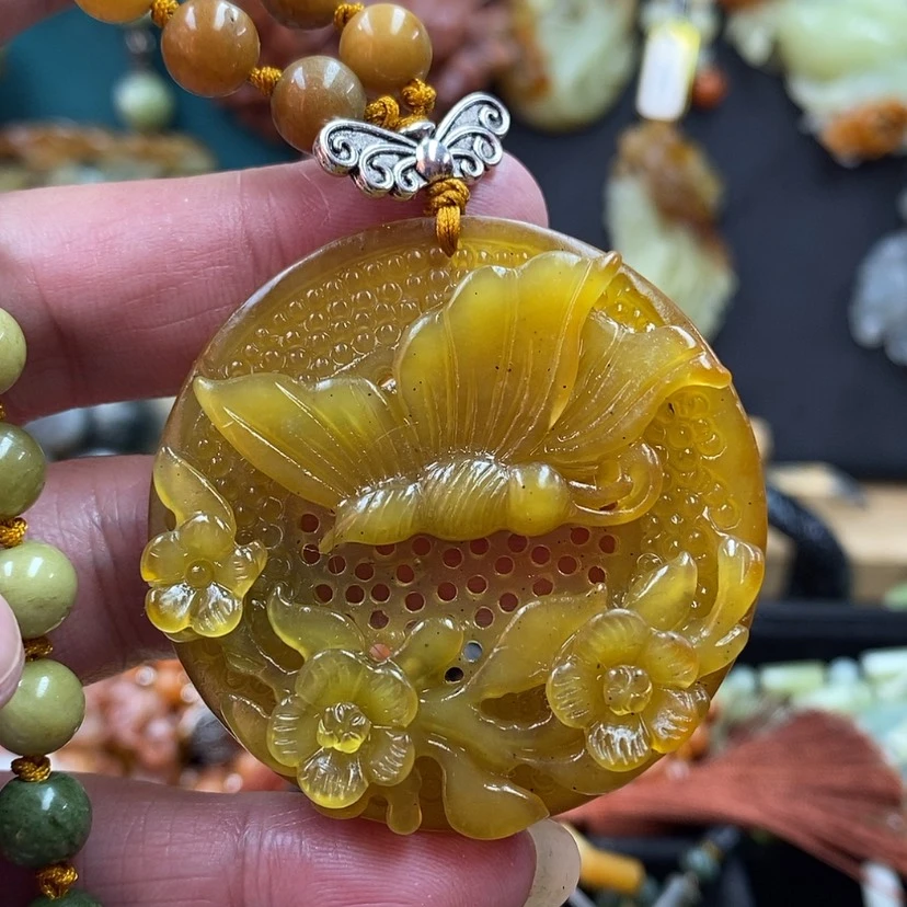 【闪购商品】蛇纹石玉吊坠未镶嵌