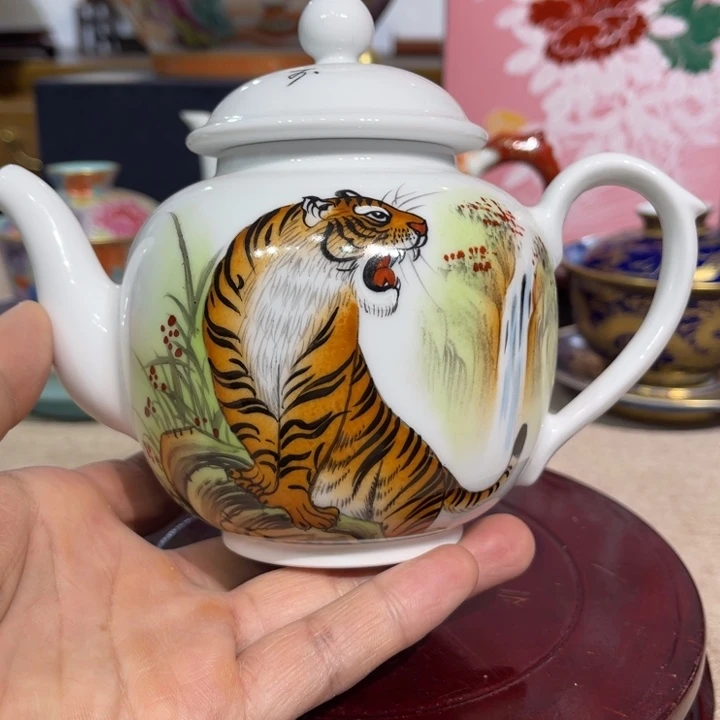 手工制作工艺品等