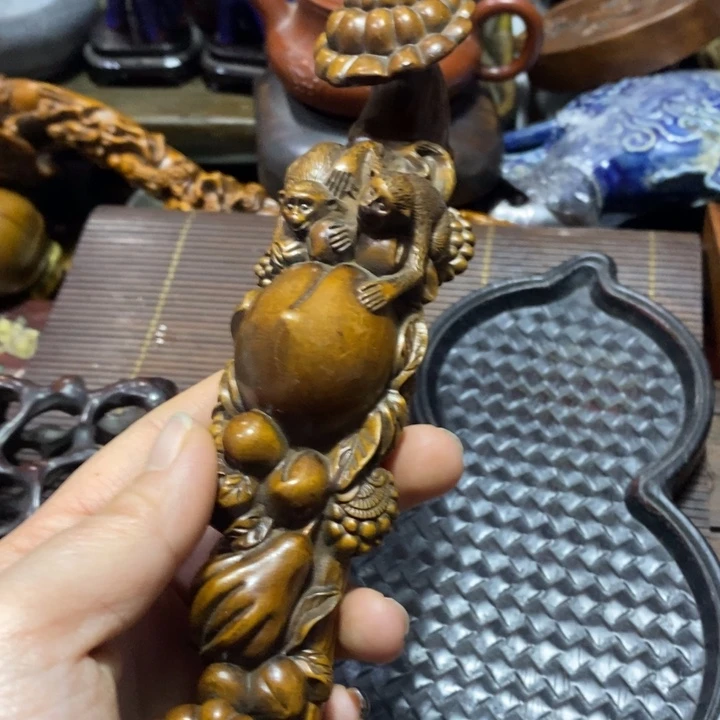 端景台紫檀木类哦了