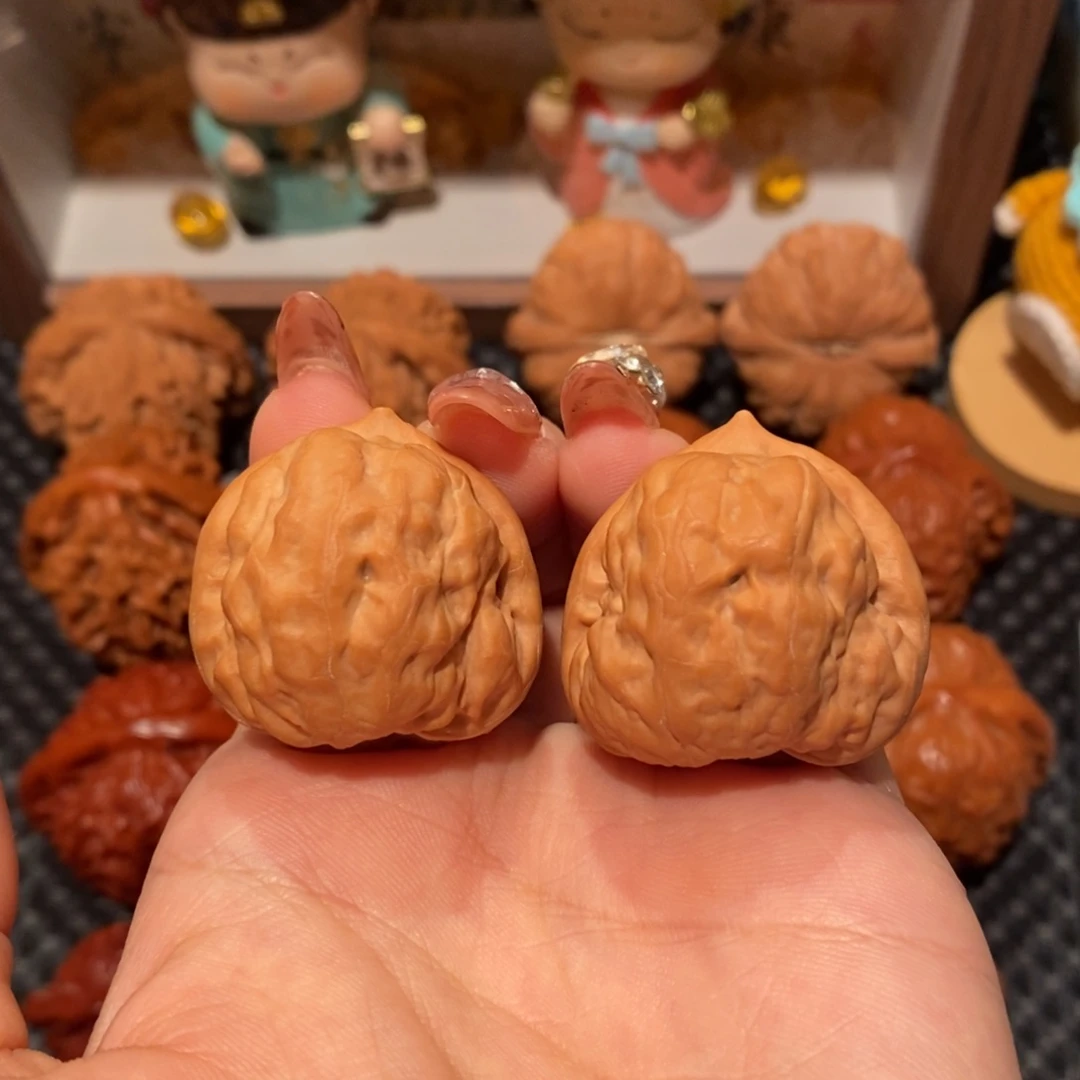 桃核吊坠32卧龙古蟾，0664