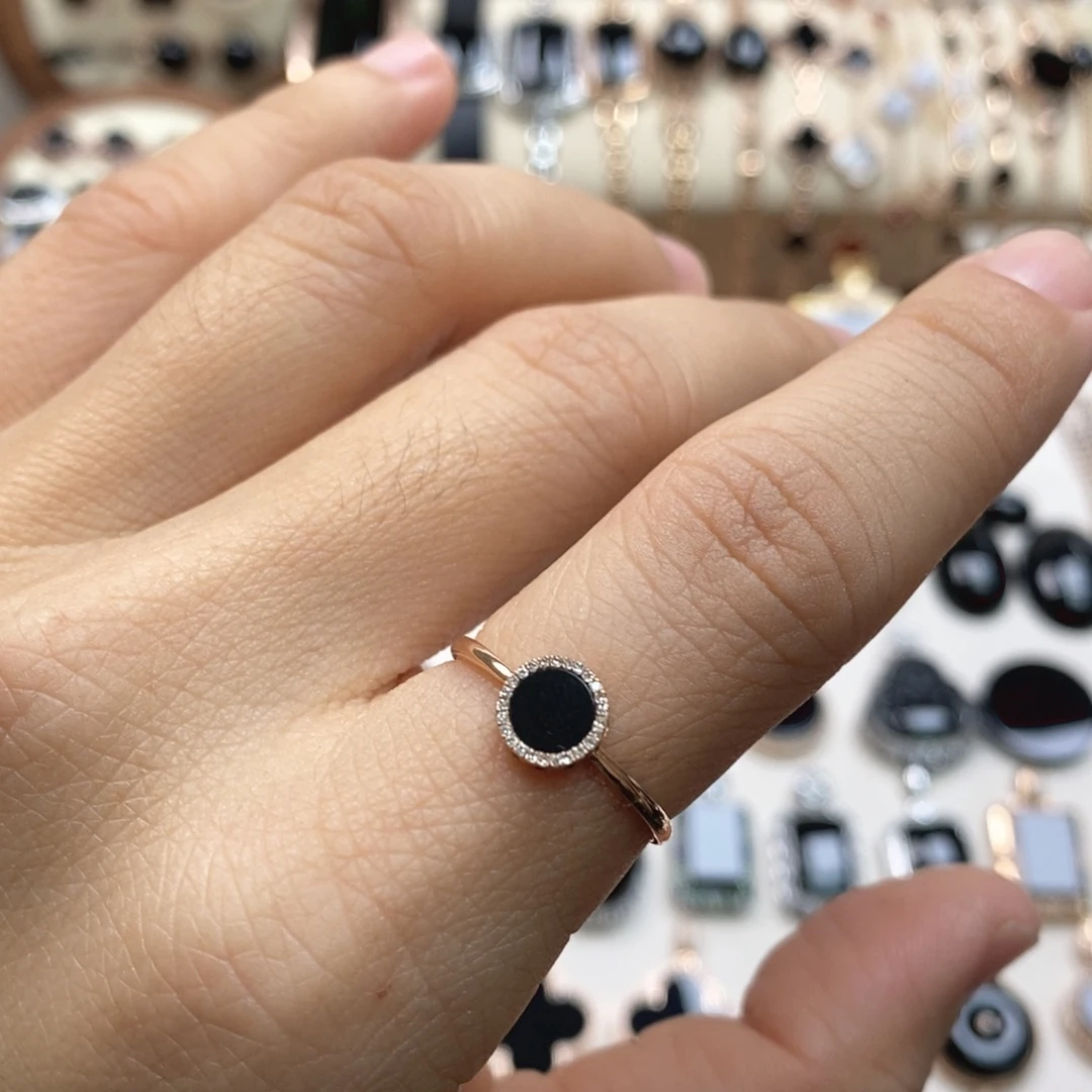 翡翠18K金镶嵌戒指