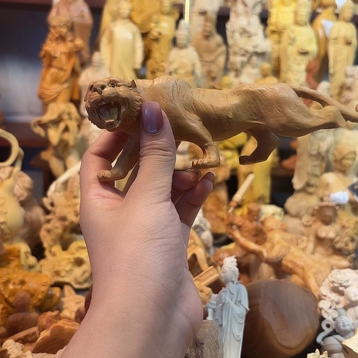 卓***坝柏木（崖柏）崖柏瑕疵老虎