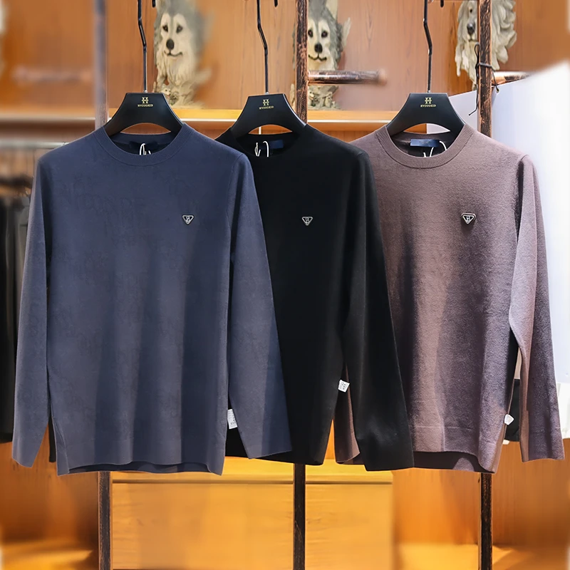 男装 柔软圆领毛衣A711