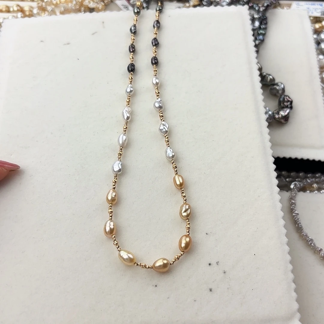 18K金镶嵌海水珍珠颈饰?*