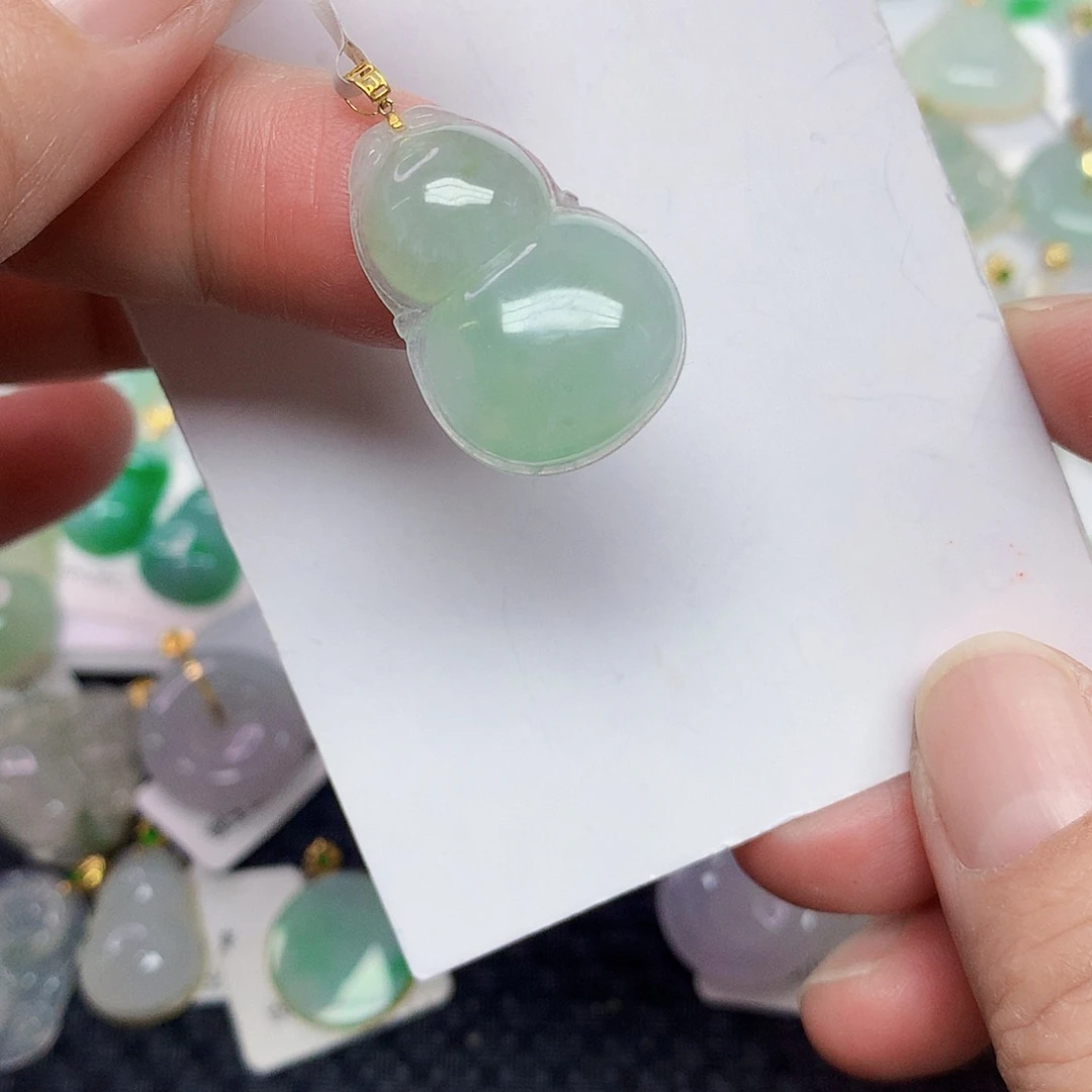 翡翠18K金镶嵌颈饰478905