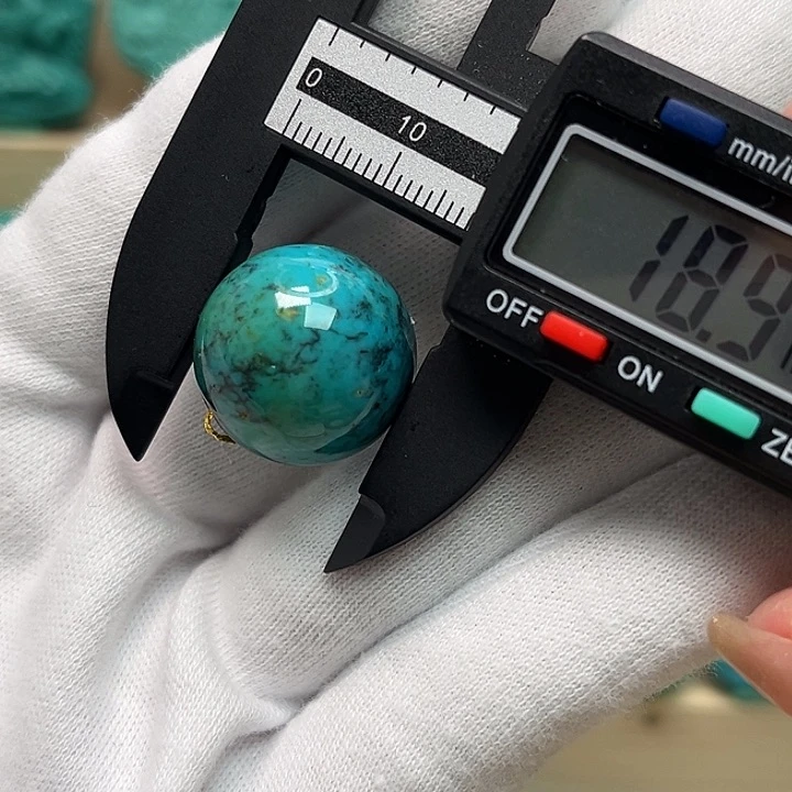 绿松石珠宝未镶嵌