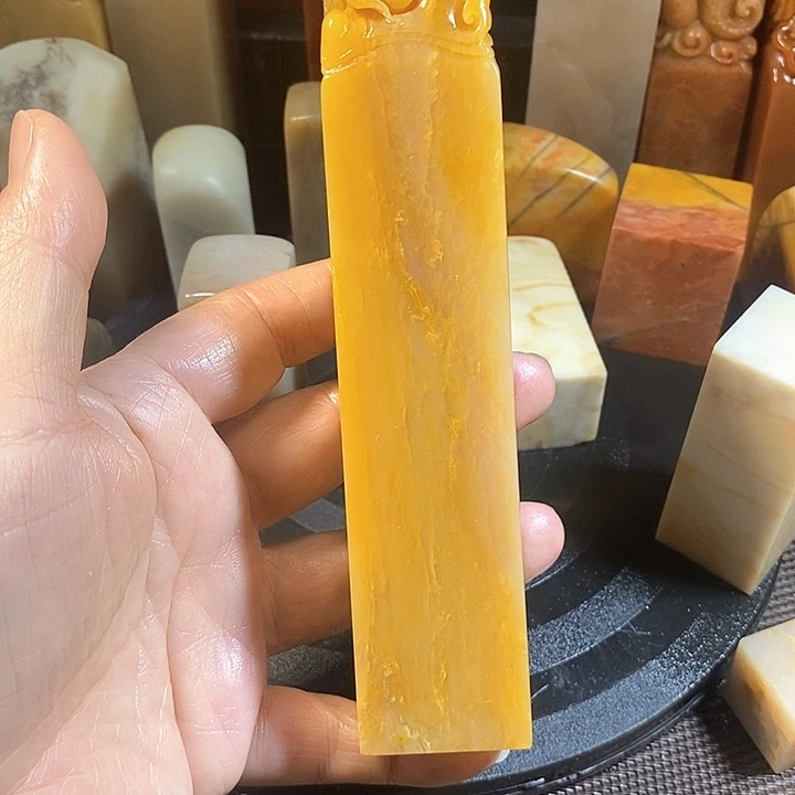 巴林石印石殷****恺巴林石雕刻艺术品