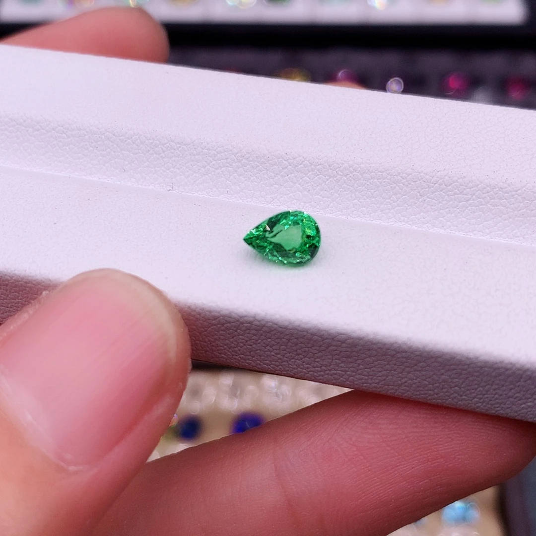 石榴石（沙弗莱）珠宝半成品未镶嵌