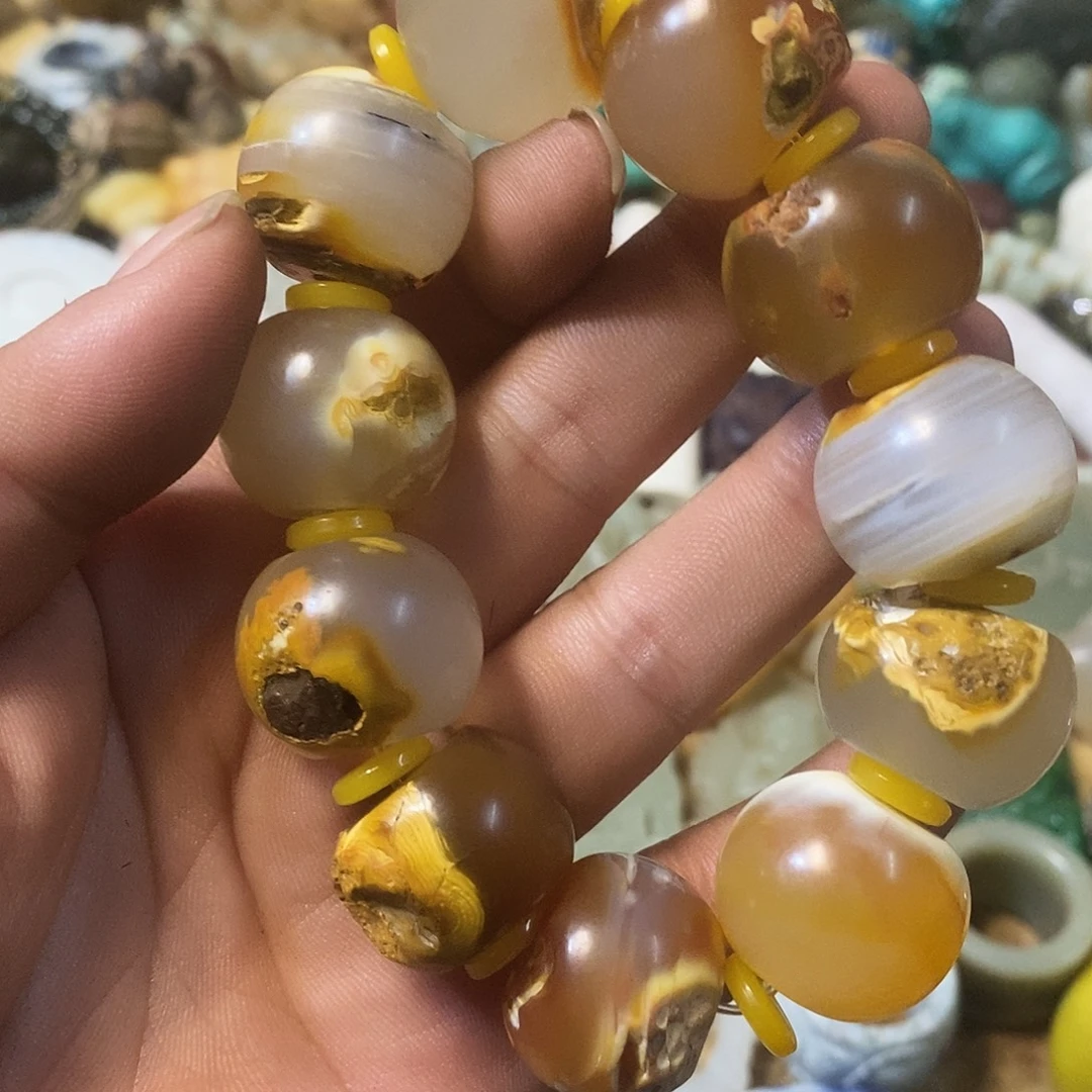 和田玉（糖玉）未镶嵌挂件