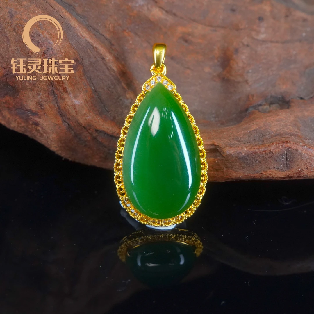 【钰灵珠宝】天然俄料和田玉水滴吊坠  18k金镶嵌 精美轻奢