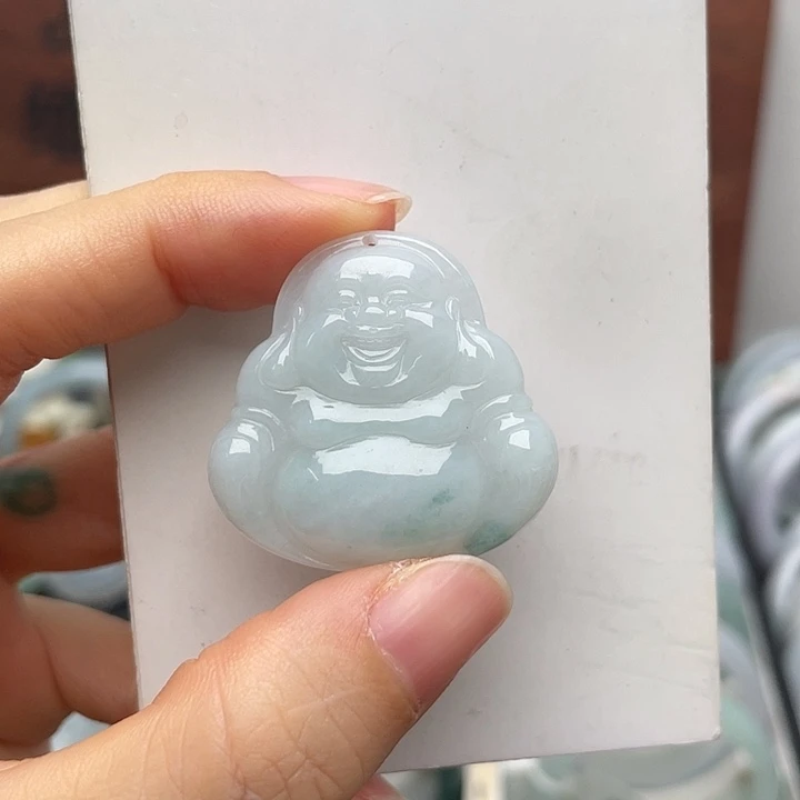 翡翠未镶嵌颈饰佛公吊坠