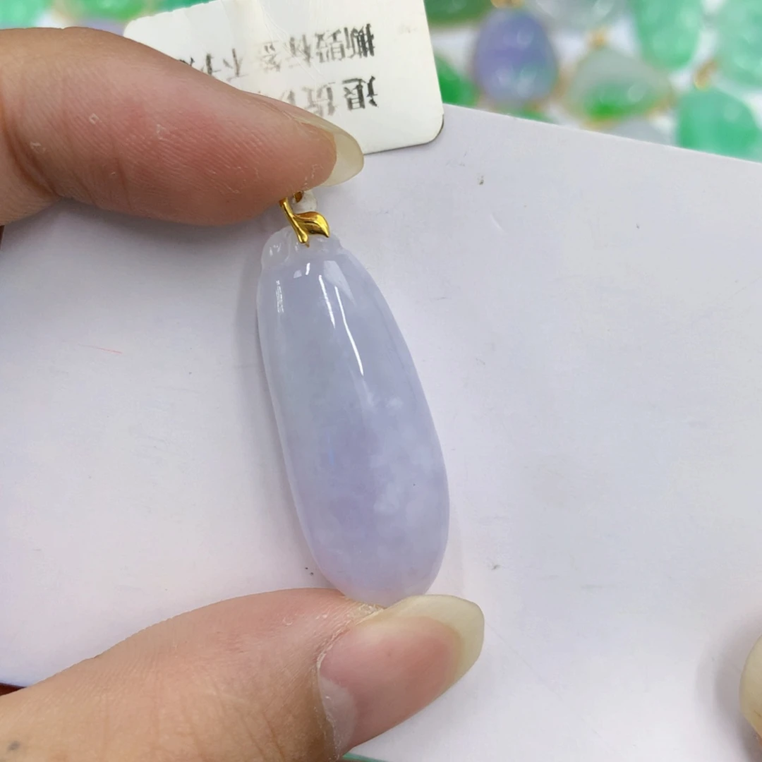 颈饰18K金镶嵌翡翠翡翠