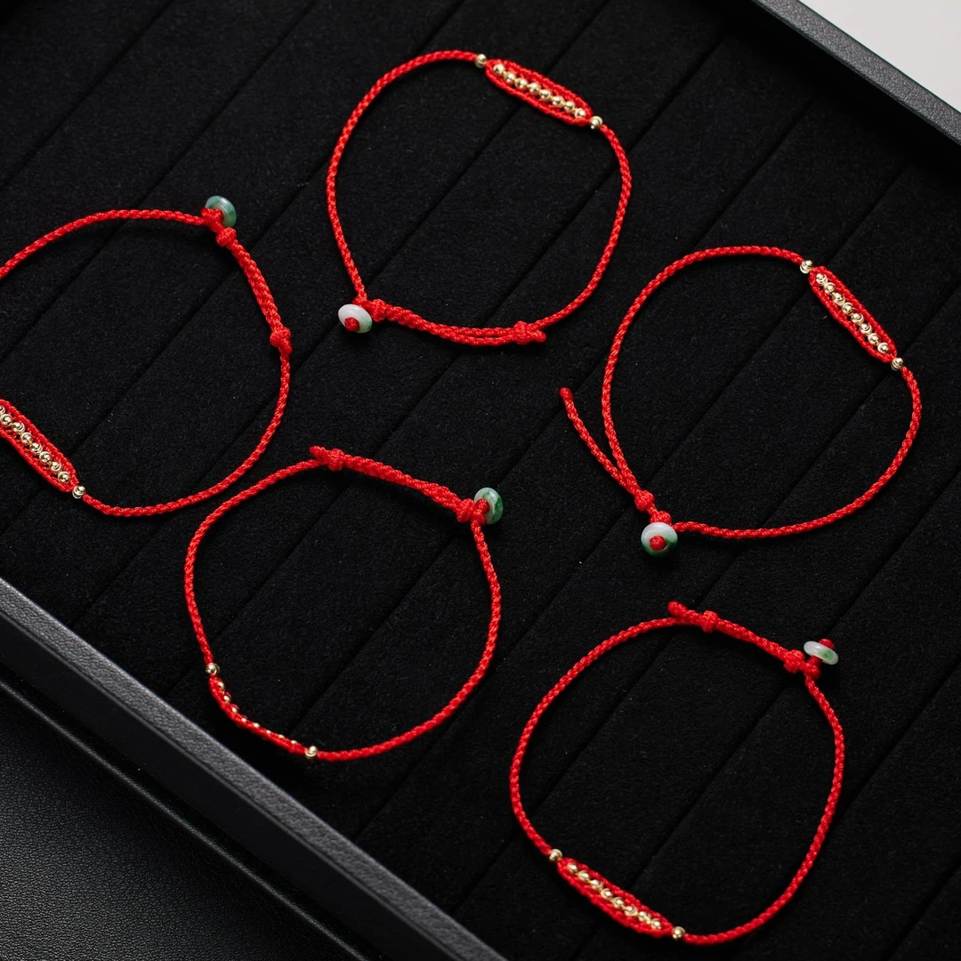 【十全十美】18K金红绳手链多样性发其一 260126