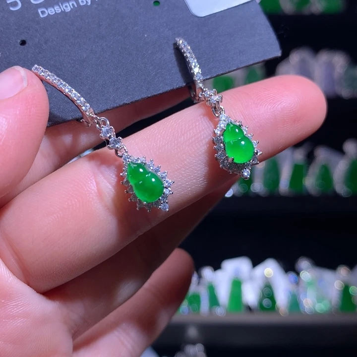 【闪购商品】颈饰银S925镶嵌翡翠天然翡翠