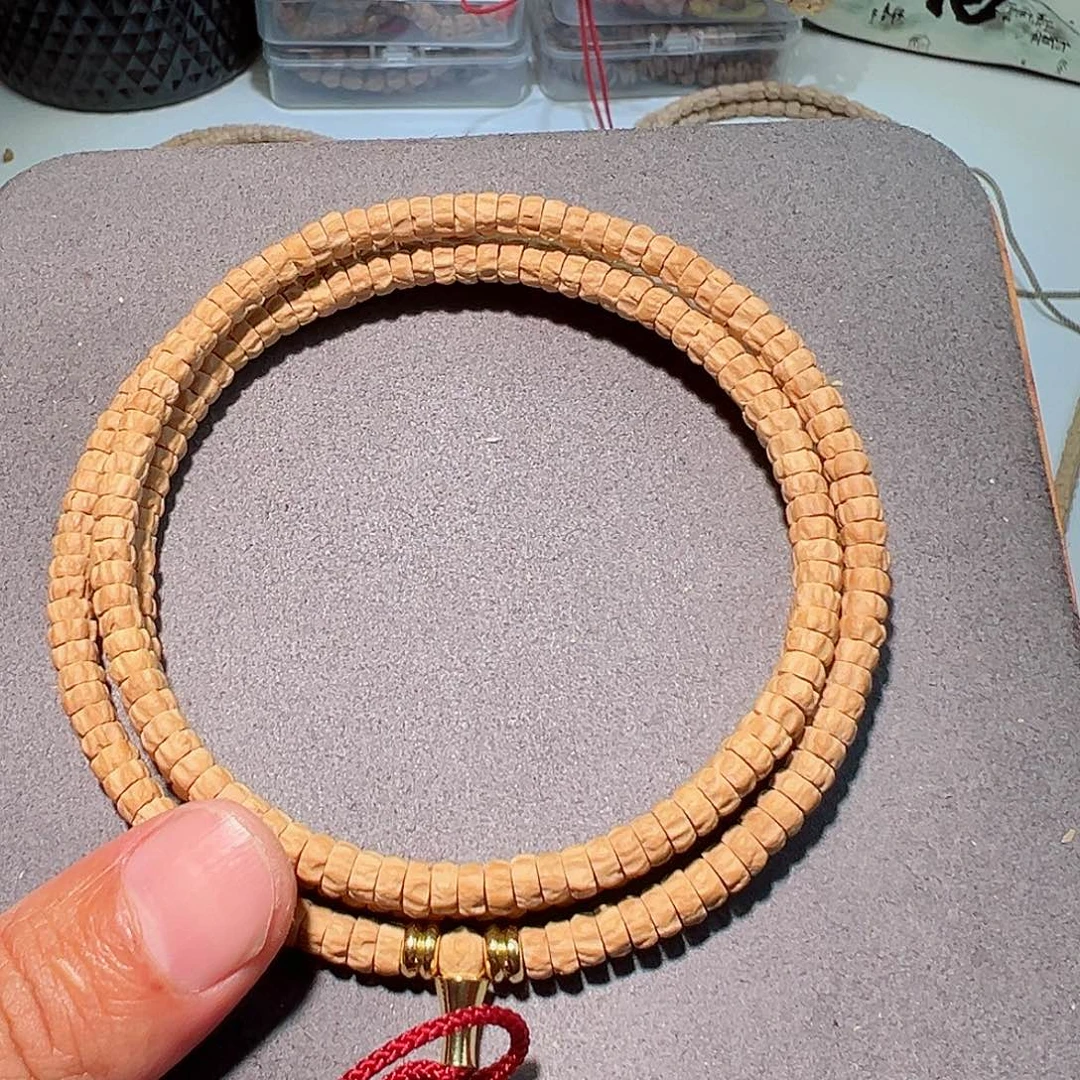 柏香籽/百香籽吊坠H****o