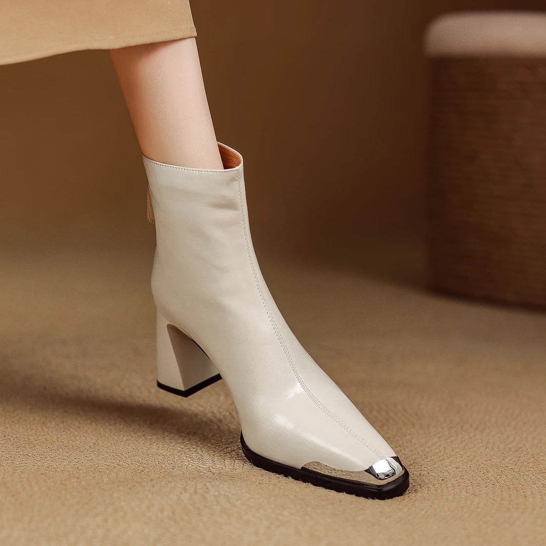 小个子增高7cm~气质粗跟短靴女高跟真皮瘦瘦靴后拉链金属头时装靴