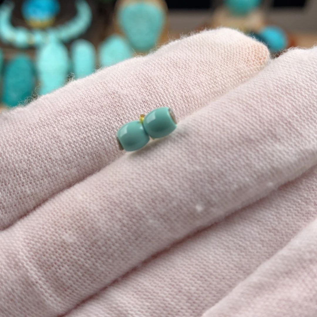 绿松石未镶嵌对珠卡4.7