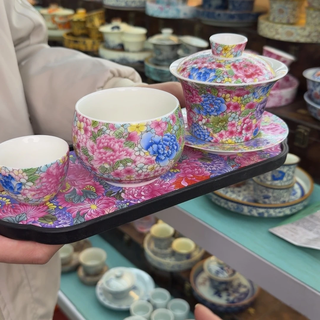 祝我们成为更好的人