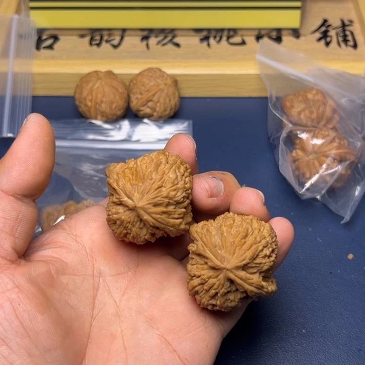 瞎***子吊坠文玩核桃哈哈哈哈哈哈哈哈哈