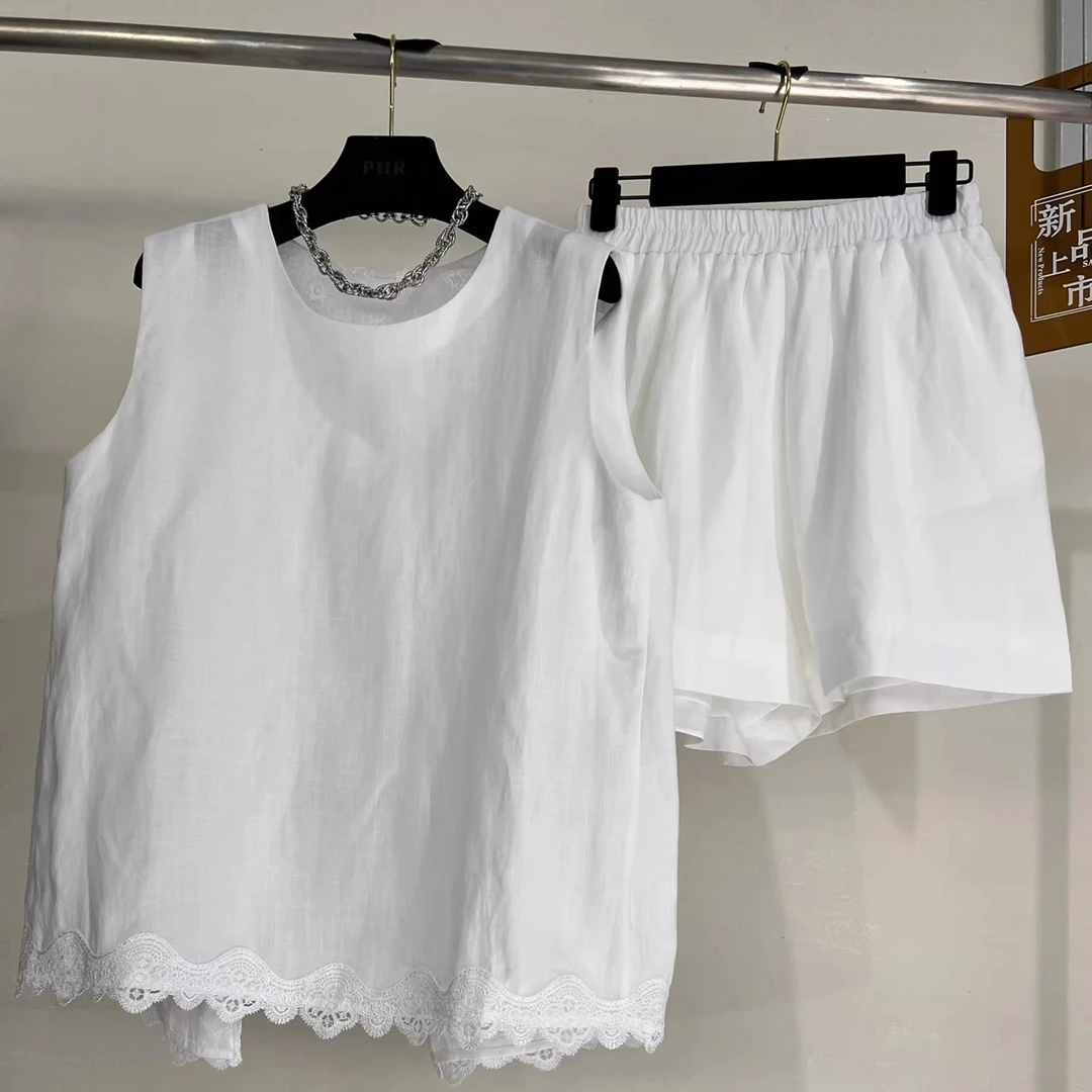 时尚2025年夏季新款圆领蕾丝开叉无袖背心高腰短裤休闲套装女百搭