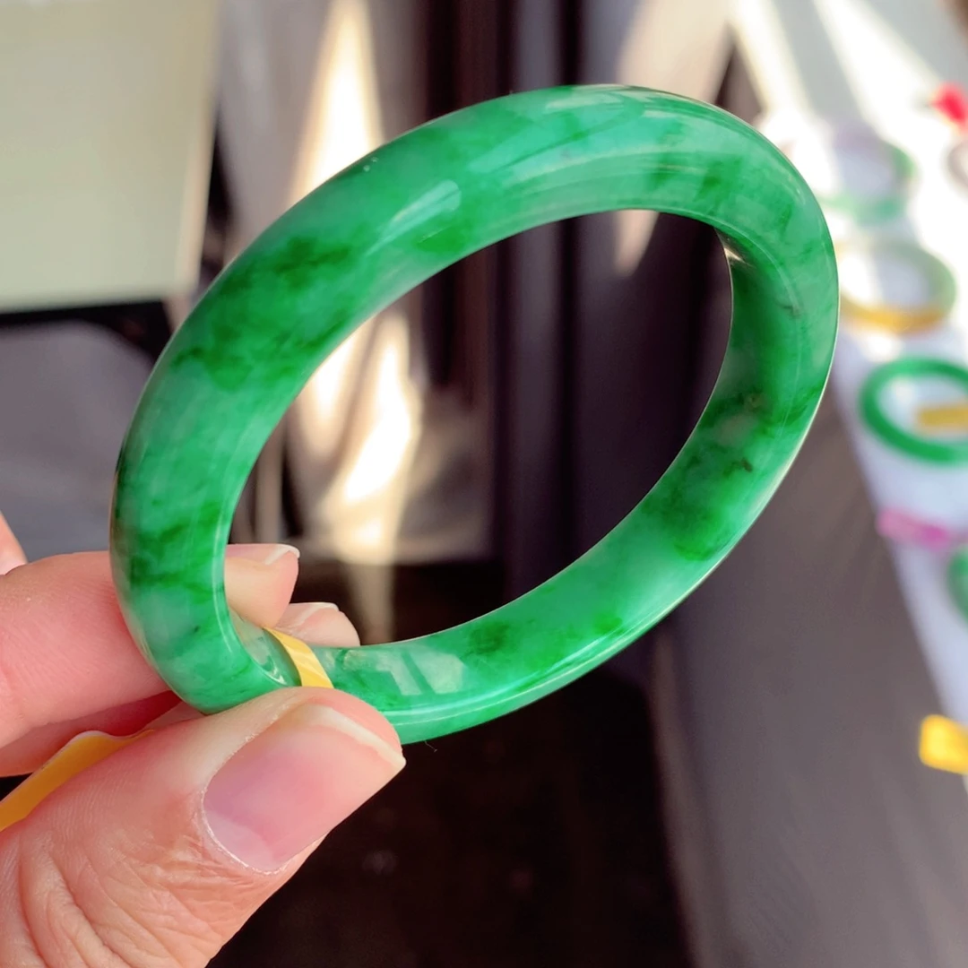 未镶嵌手镯翡翠缅甸翡翠